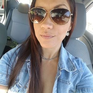 Meet your Posher, Cindy